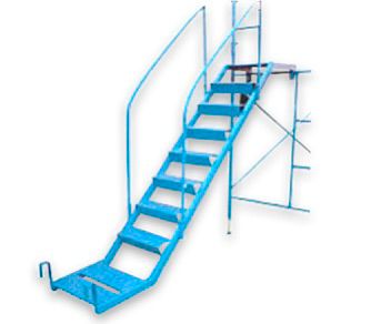 Escalera interna para andamio